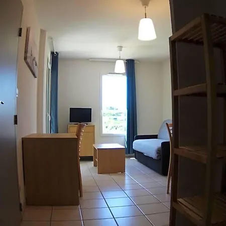 La Des Oliviers Lägenhetshotell Bagnols-sur-Cèze
