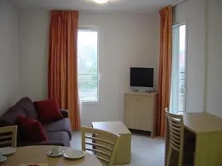 La Des Oliviers Hotel apartamentowy Bagnols-sur-Cèze